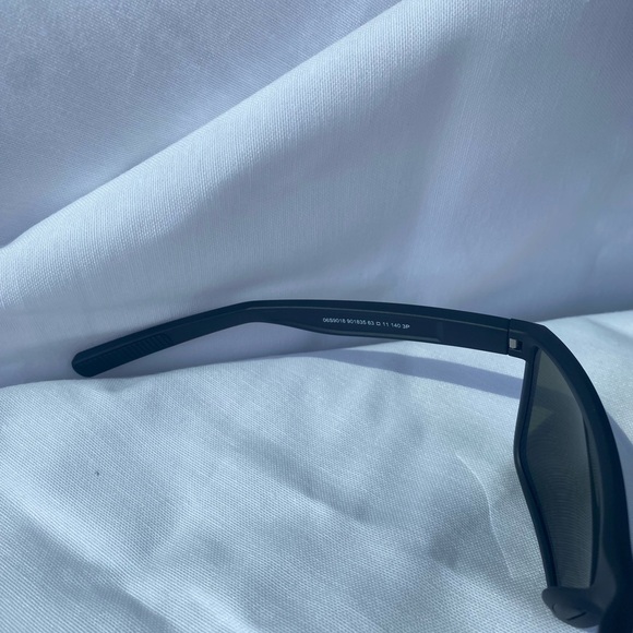 Costa Del Mar Rincon sunglasses shiny black - Picture 4 of 5